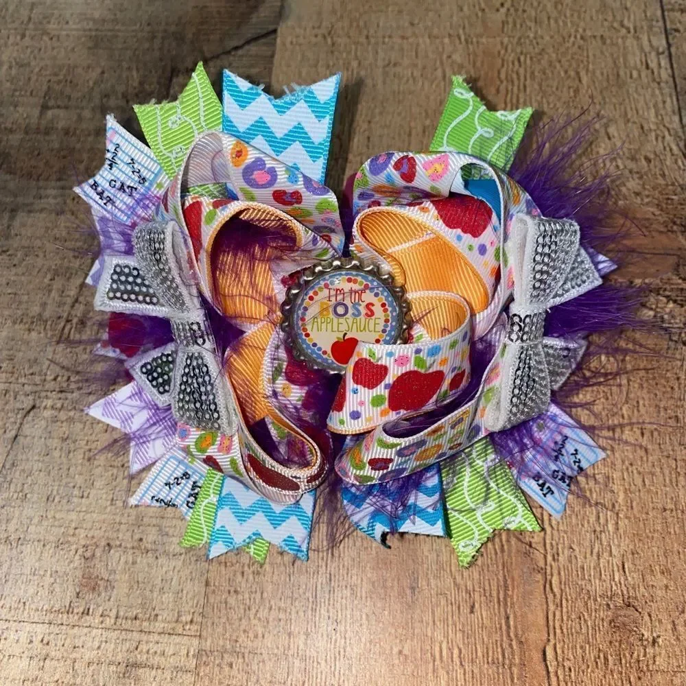 Lot of 12 boutique style‎ handmade bows